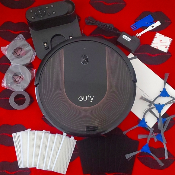 Eufy Robovac 30c Robot Vacuum Cleaner with Boundary Strips - Picture 1 of 3